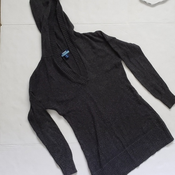 Old Navy Maternity hooded knit Sweater - Picture 1 of 7